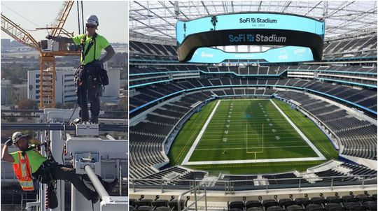 Štadión SoFi, Michal Papuča