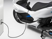 Honda - elektrický skúter