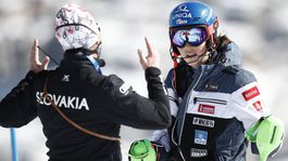 Potknutie i zázrak. Svet reaguje na Vlhovej výkon aj šance Gutovej