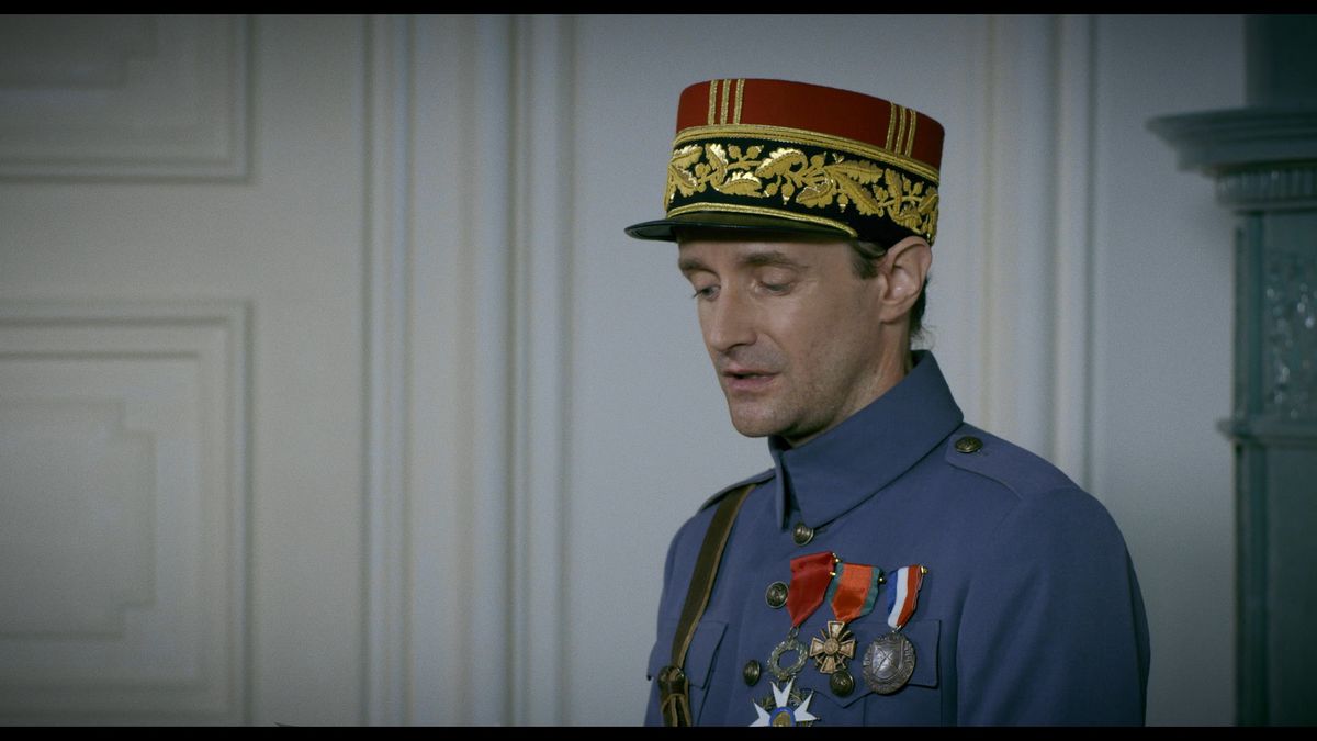 Juraj Hrčka v úlohe generála Milana Rastislava...