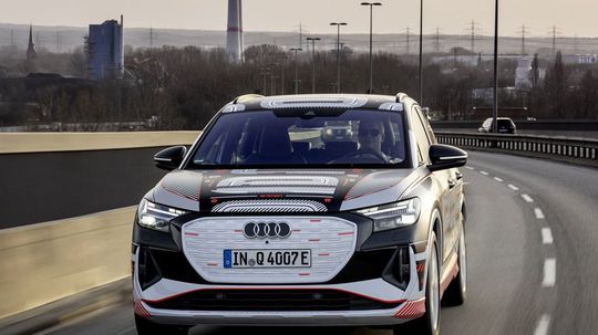 Audi Q4 e-tron - 2021