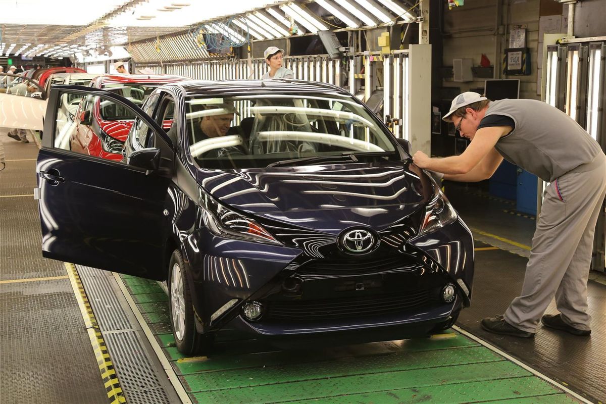 Toyota aktuálne patrí k málu automobiliek,...