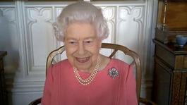 Kráľovná prehovorila! Markleovej obvinenia z rasizmu berieme vážne