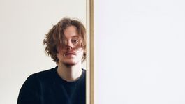 Niekdajší finalista SuperStar Štěpán Urban vydáva minialbum Les Fleurs