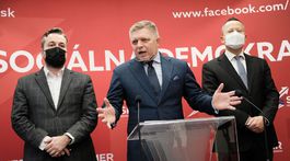 Smer sa pre predlžovanie núdzového stavu obrátil na ústavný súd  