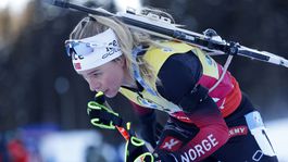 S hadom na ramene. Kráľovná Tiril sa dočkala uznania