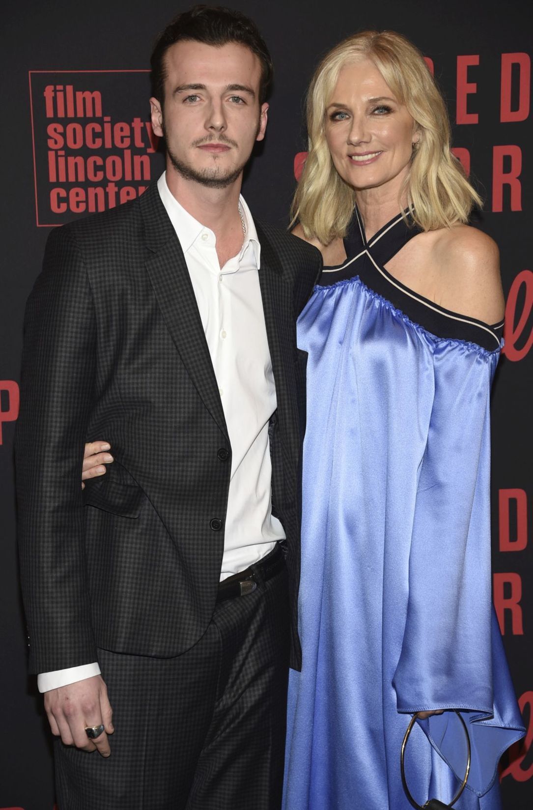 Herec Micheal Richardson so svojou tetou Joely...