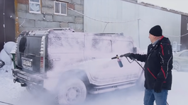 Rus - umývanie auta v zime