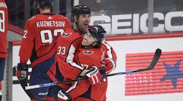 Chára sa po narodeninách podieľal na obrate. Asistenciou na gól Ovečkina