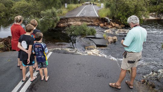 Silné dažde na východe Austrálie spôsobili najhošie záplavy za posledné polstoročie