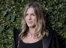 Chanel and NRDC Host Dinner to Celebrate Our
Majestic Oceans