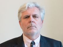Igor Slobodník, veľvyslanec, prekladateľ