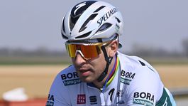 Šéf zaútočil, Sagan kontroval. Mal by slovenský rýchlik zostať v Bore?