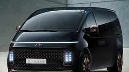 Hyundai Staria - 2021