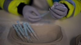 EÚ zaviedla zásady reciprocity a proporcionality pre vývoz vakcín proti covidu