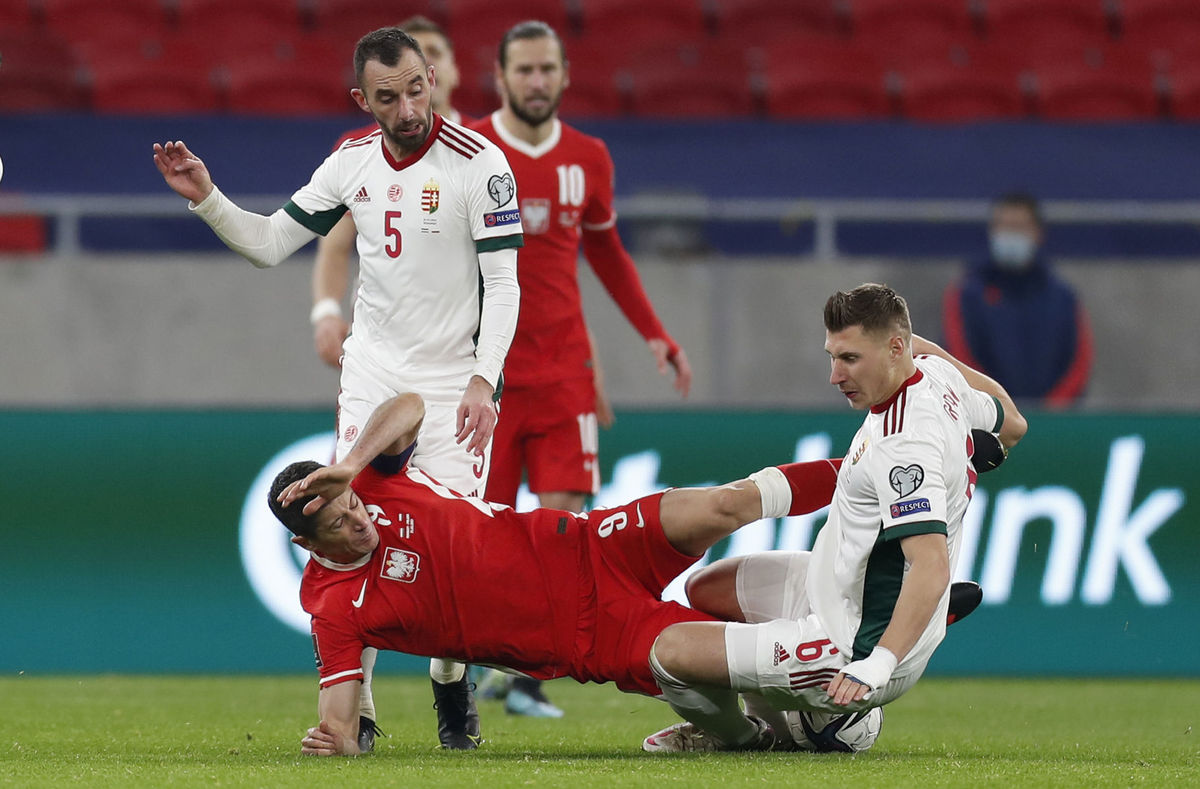 Poľská hviezda Robert Lewandowski v tvrdom...