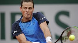 Zničené rakety aj nadávky na šéfa ATP. Pozrite si, ako vyvádzal elitný tenista