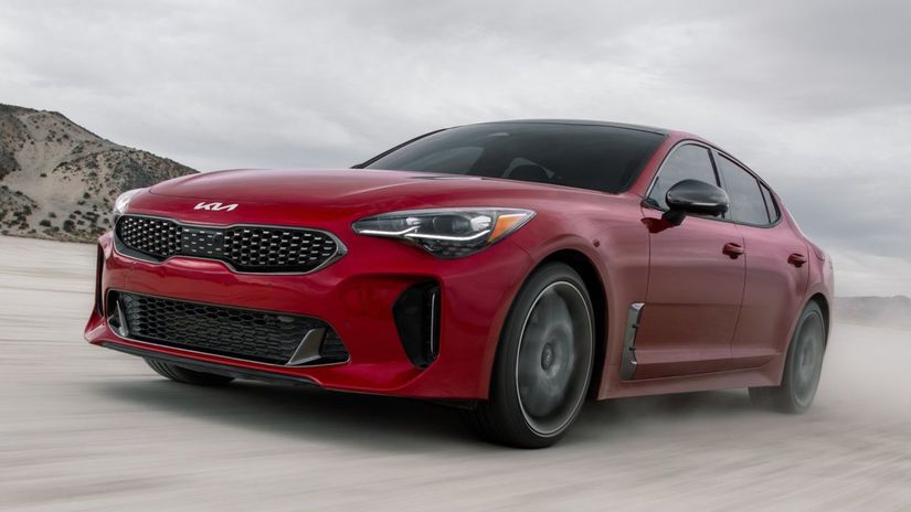 Stinger modelového roku 2022 prešiel revíziou....