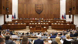 Parlament odobril opakované predĺženie núdzového stavu