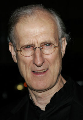 James Cromwell na snímke losangeleskej premiéry...