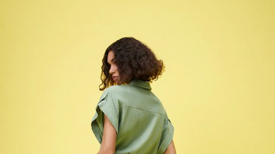 Krátky nohavicový overal Zara, predáva sa za...