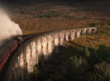 NEpoužívať, video, vlak, Škótsko