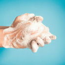 ruky, mydlo, umývanie rúk, hygiena rúk, pena