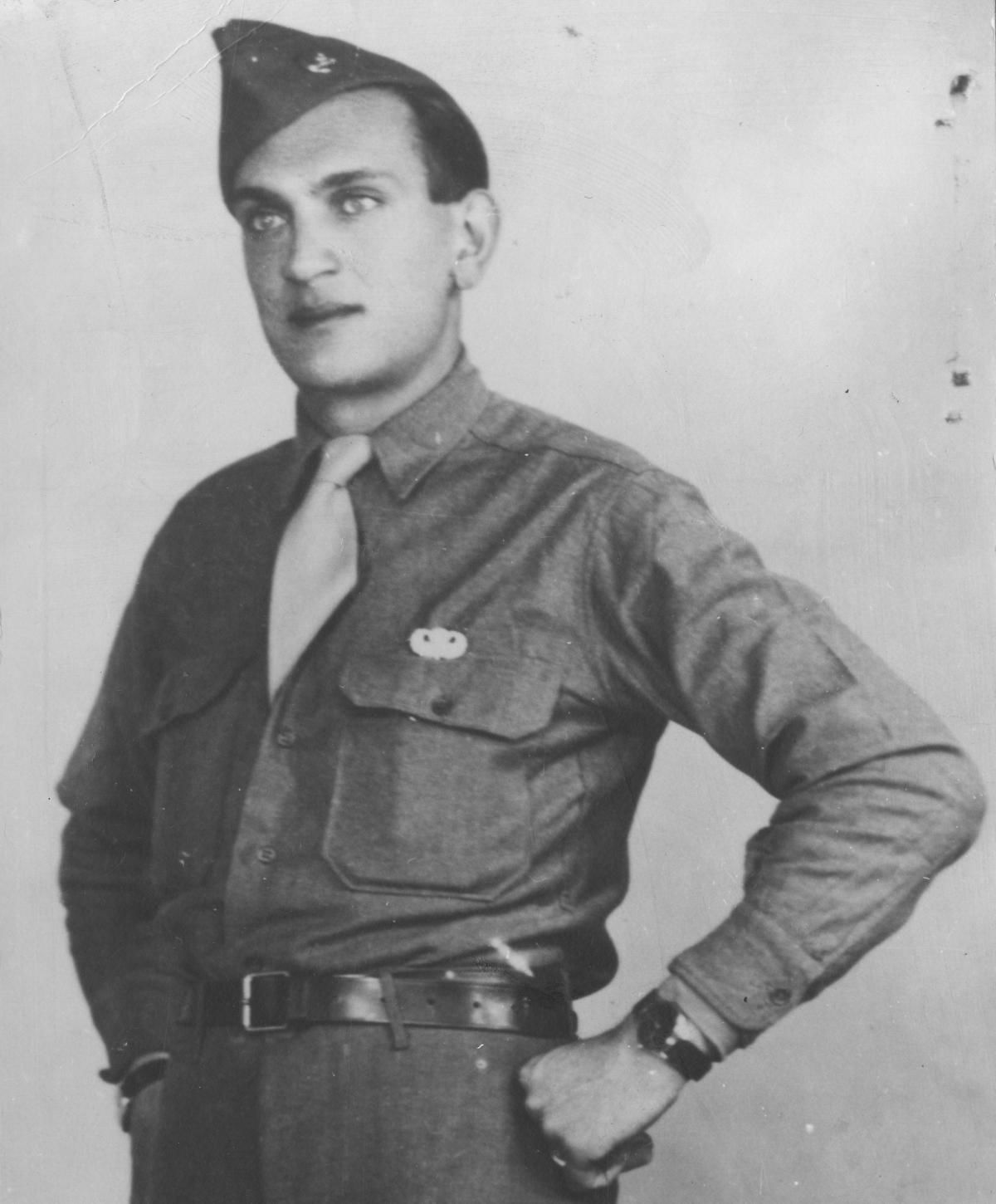 Anton Facuna v uniforme počas druhej svetovej...