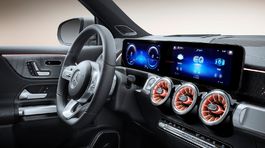 Mercedes-Benz EQB - 2021
