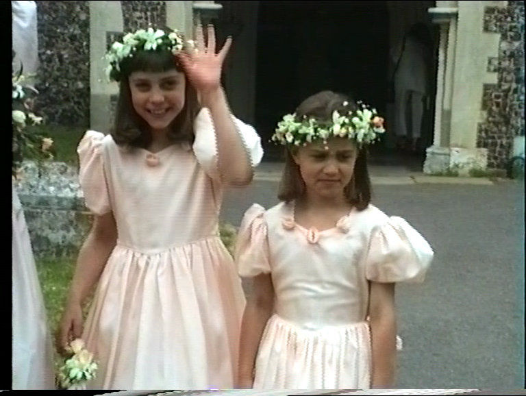 Kate Middleton ako 9-ročná a jej sestra Pippa...