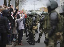 Bielorusko / Minsk / Protesty / Lukašenko /