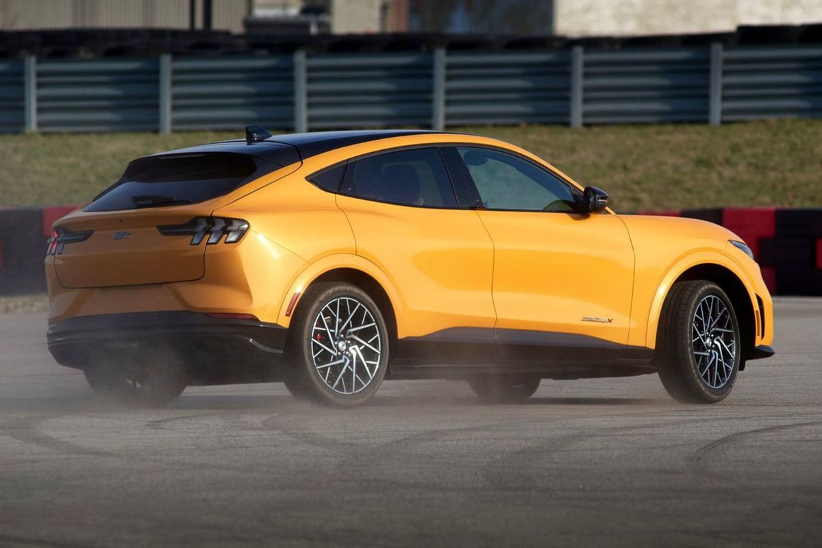 Nový driftovací mód, ktorý dokáže vyvolať a...