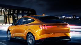 Ford Mustang Mach-E GT - 2021
