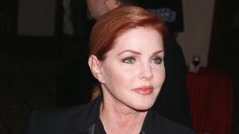  Priscilla Presley v roku 1997.
