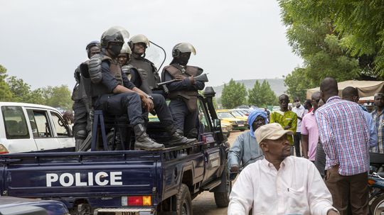 Bývalý vodca vojenskej junty opäť prevzal kontrolu nad Mali