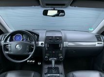 VW Touarge R50 V10 TDI - 2009