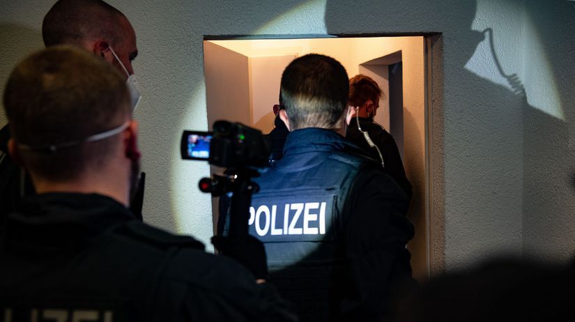 Nemecko migranti polizei