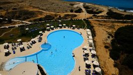 Cyprus, bazén, dovolenka, more