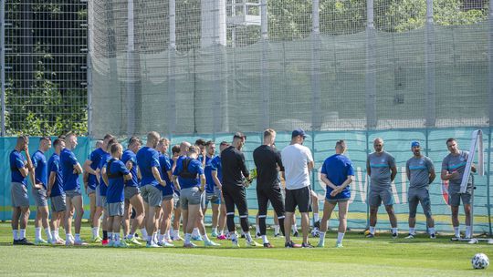 Rusko Petrohrad SR Repre Futbal ME2020 Tréning