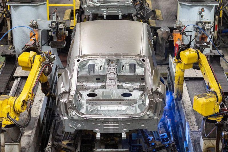 V súvislosti s výrobou Qashqaia modernizoval...