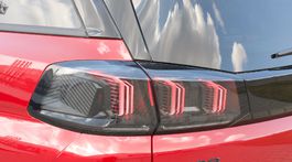 Peugeot 5008 2,0 BlueHDi (2021)