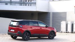 Peugeot 5008 2,0 BlueHDi (2021)