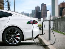 Tesla - elektrická Hodvábna cesta