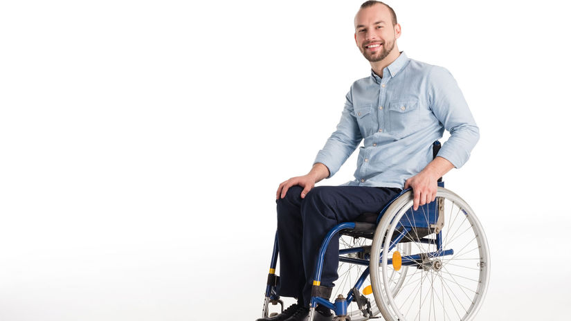 invalid, ŤZP, invalidný vozík, úsmev