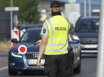 Rakúsko koronavírus hranica polícia kontroly