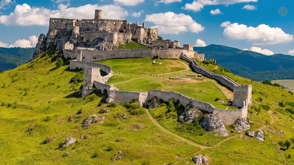 Spišský hrad - Slovensko z neba, CBS