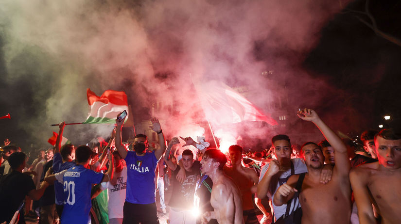 Radosť talianskych fanúšikov v Ríme.