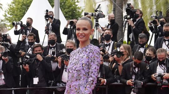 Ruská topmodelka Natasha Poly v kreácii...