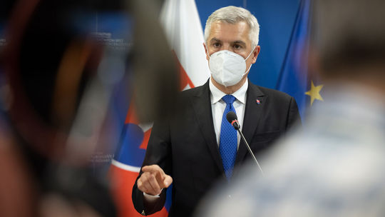 Slovensko sťahuje rodiny diplomatov v Kyjeve a Užhorode