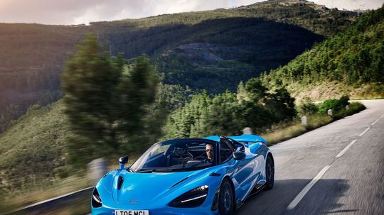 McLaren 765LT Spider